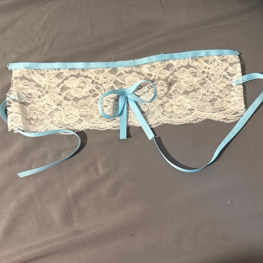Lace Trimmed White and Blue Women's Lolita hair accessory